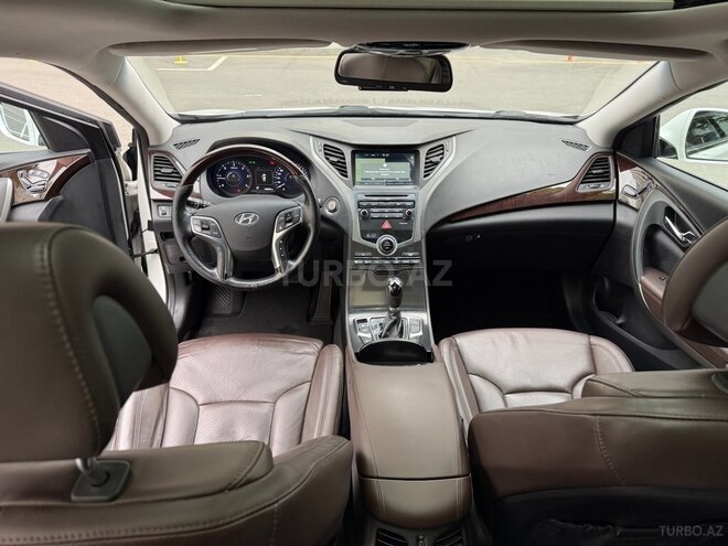 Hyundai Grandeur 2015, 147,000 km - 2.2 л - Bakı