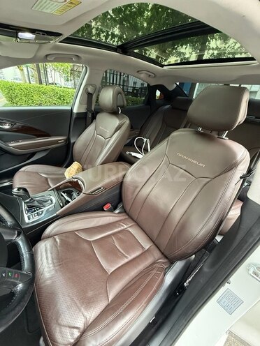 Hyundai Grandeur 2015, 147,000 km - 2.2 л - Bakı