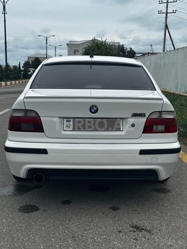 BMW 525 2002, 332,000 km - 2.5 l - Bakı