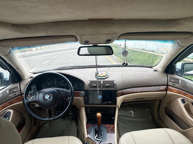 BMW 525 2002, 332,000 km - 2.5 l - Bakı