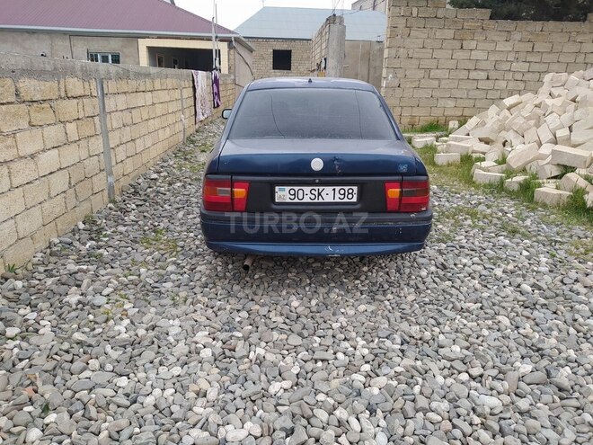 Opel Vectra 1993, 250,000 km - 2.0 l - Bakı