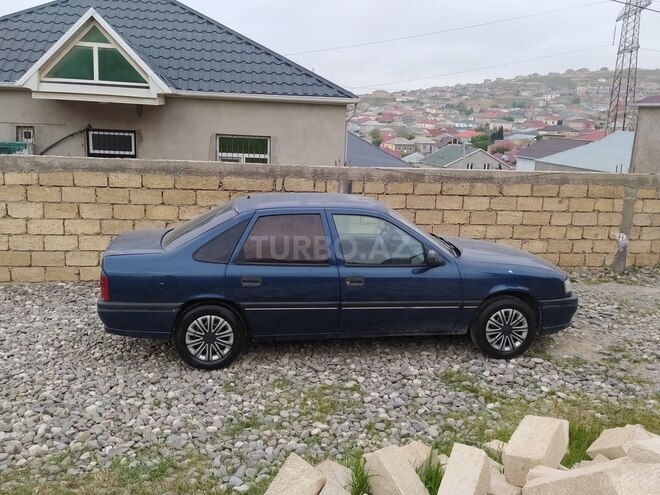 Opel Vectra 1993, 250,000 km - 2.0 l - Bakı