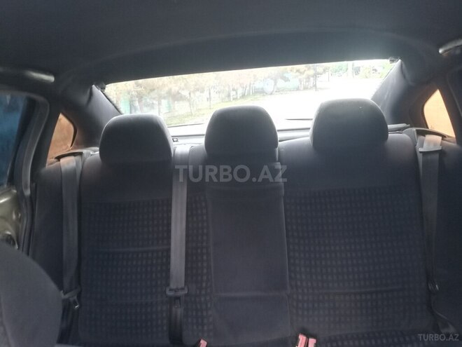 Volkswagen Passat 2001, 357,297 km - 1.8 l - Kürdəmir