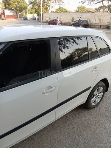 Skoda Fabia 2011, 295,000 km - 1.6 l - Ağsu