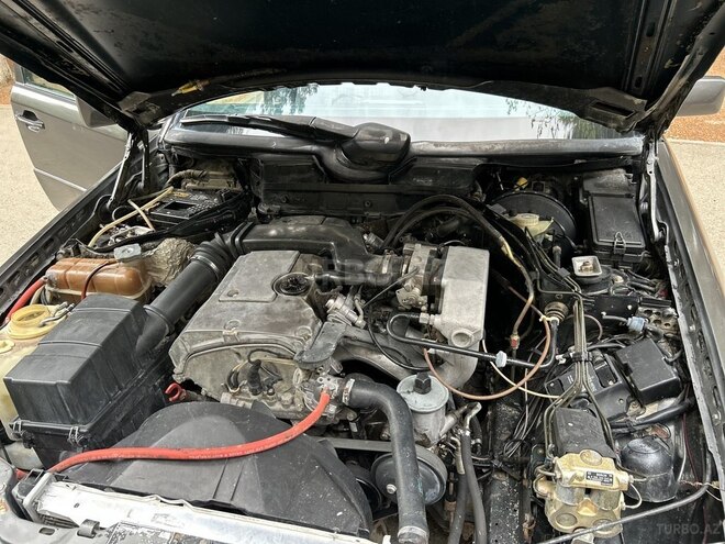 Mercedes E 200 1993, 386,000 km - 2.0 l - Bakı