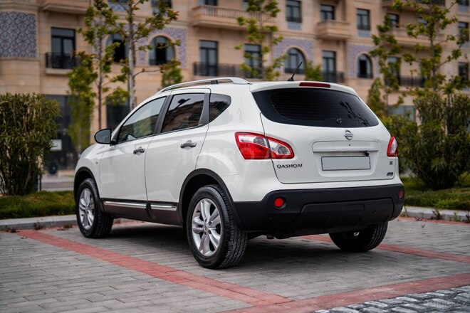 Nissan Qashqai 2013, 158,000 km - 2.0 l - Bakı