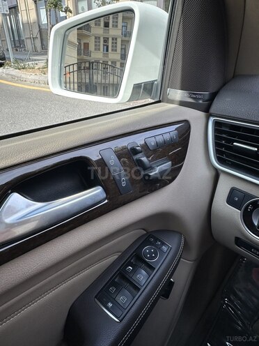 Mercedes ML 350 4MATIC 2012, 130,000 km - 3.5 l - Bakı