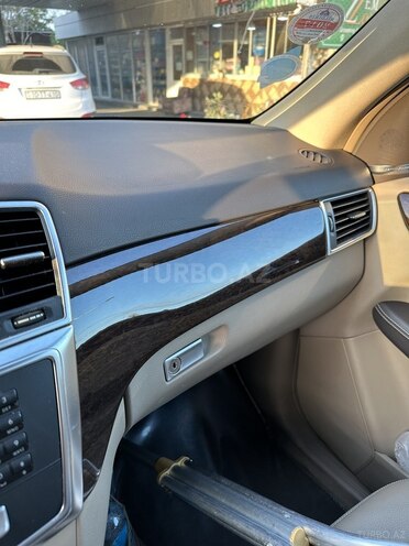 Mercedes ML 350 4MATIC 2012, 130,000 km - 3.5 l - Bakı