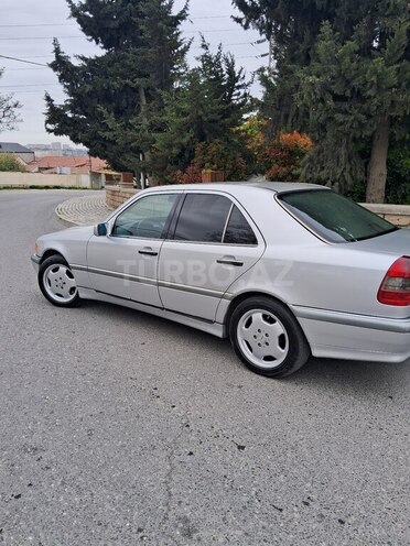 Mercedes C 220 1995, 398,565 km - 2.2 l - Bakı