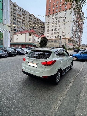 Hyundai ix35 2011, 201,000 km - 2.0 l - Bakı