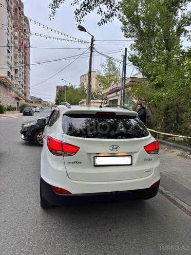 Hyundai ix35 2011, 201,000 km - 2.0 l - Bakı