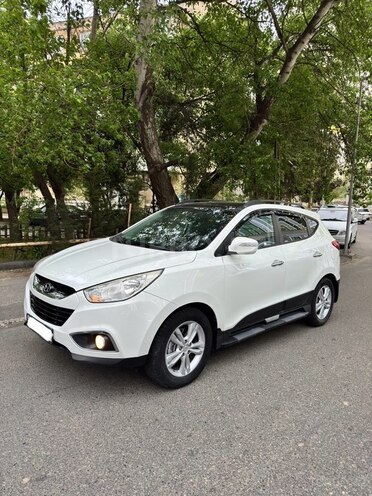 Hyundai ix35 2011, 201,000 km - 2.0 l - Bakı