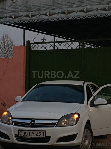Opel Astra 2009, 340,000 km - 1.3 l - Yevlax