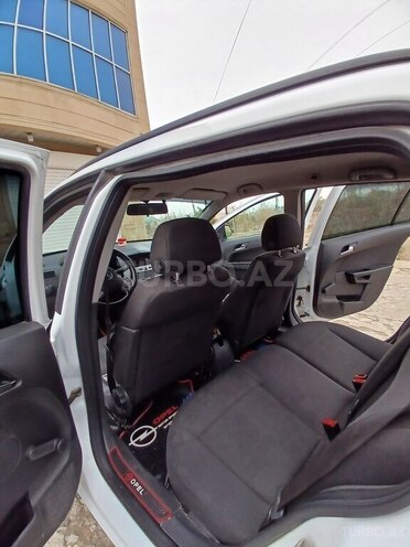 Opel Astra 2009, 340,000 km - 1.3 l - Yevlax
