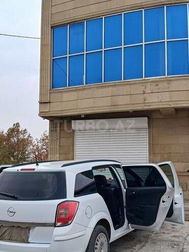 Opel Astra 2009, 340,000 km - 1.3 l - Yevlax