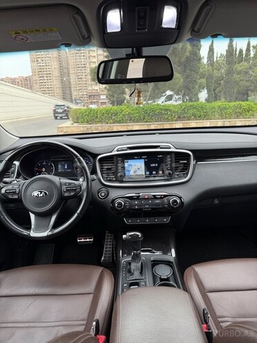 Kia Sorento-3
