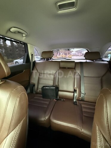 Kia Sorento-18
