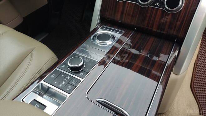 Land Rover Range Rover-17