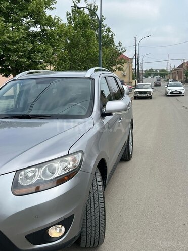 Hyundai Santa Fe 2010, 265,000 km - 2.0 л - Gəncə
