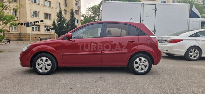 Kia Rio 2010, 176,000 km - 1.4 l - Sumqayıt