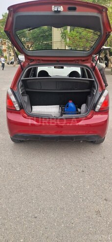 Kia Rio 2010, 176,000 km - 1.4 l - Sumqayıt