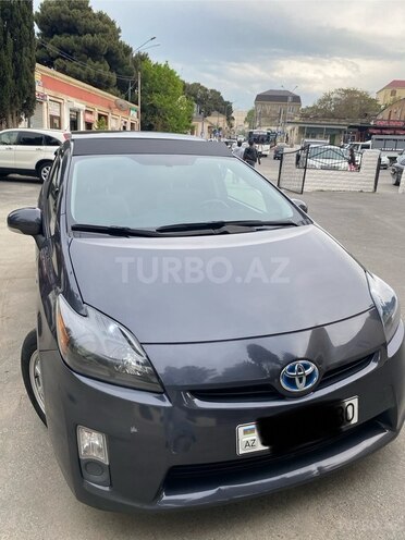 Toyota Prius-6