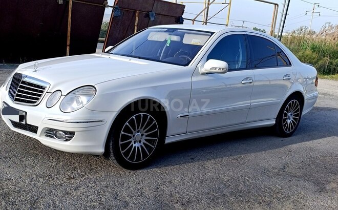 Mercedes E 220 d-5