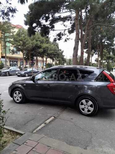 Kia Ceed 2008, 320,000 km - 1.6 л - Bakı