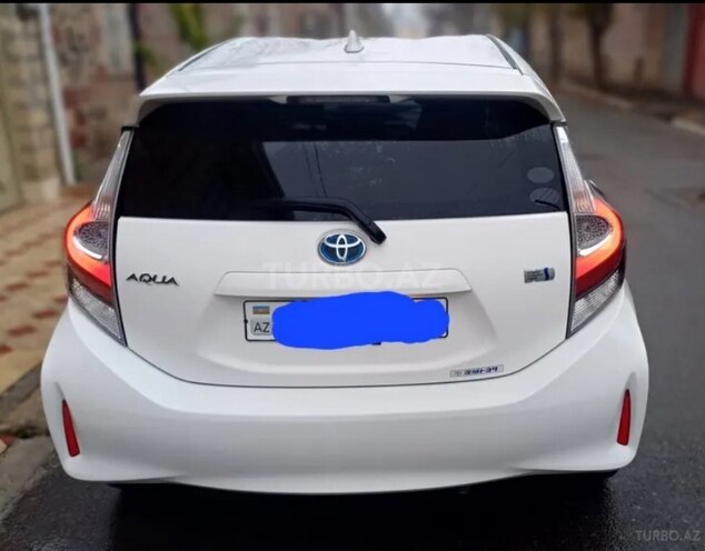 Toyota Aqua 2017, 76,000 km - 1.5 l - Bakı