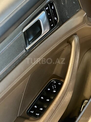Porsche Panamera 4S 2017, 120,000 km - 3.0 l - Bakı
