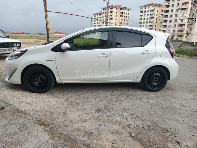 Toyota Aqua 2017, 90,000 km - 1.5 l - Bakı