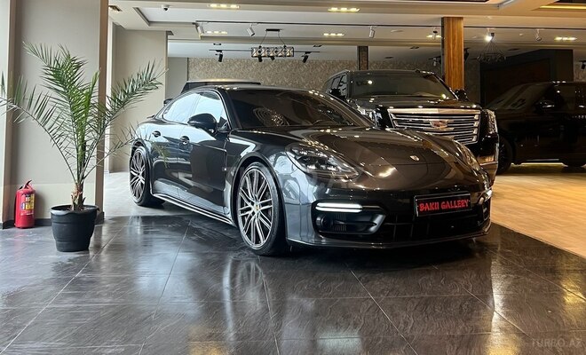 Porsche Panamera 4S 2017, 120,000 km - 3.0 l - Bakı