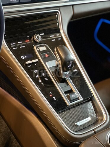 Porsche Panamera 4S 2017, 120,000 km - 3.0 l - Bakı