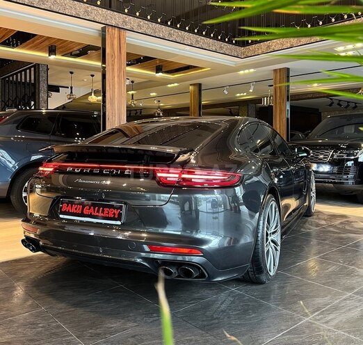 Porsche Panamera 4S 2017, 120,000 km - 3.0 l - Bakı