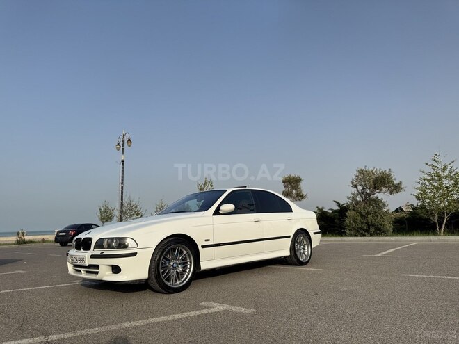 BMW 530 2002, 302,000 km - 3.0 l - Sumqayıt