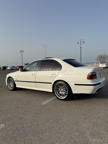 BMW 530 2002, 302,000 km - 3.0 l - Sumqayıt