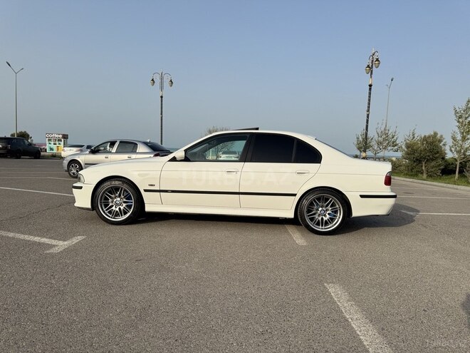 BMW 530 2002, 302,000 km - 3.0 l - Sumqayıt
