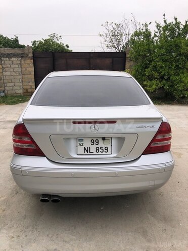 Mercedes C 230 2006, 335,233 km - 2.5 l - Yevlax