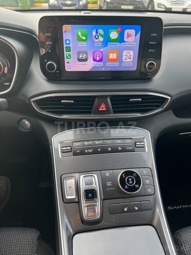 Hyundai Santa Fe-12