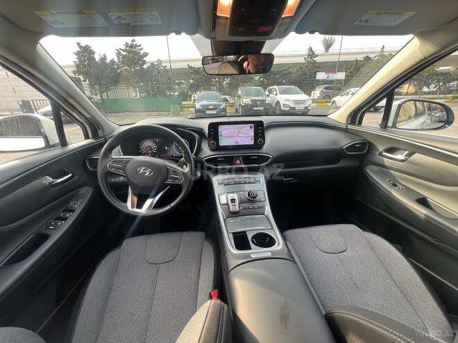 Hyundai Santa Fe-13