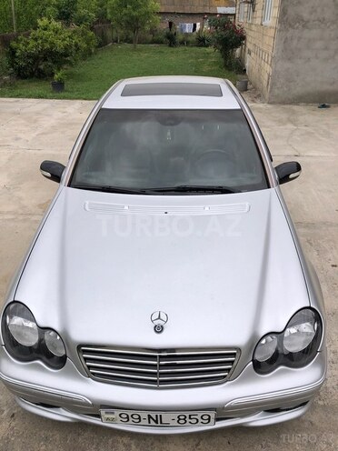 Mercedes C 230 2006, 335,233 km - 2.5 l - Yevlax
