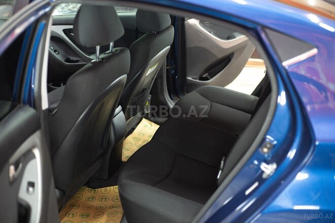 Hyundai Elantra 2015, 128,000 km - 1.8 l - Sumqayıt