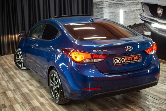 Hyundai Elantra 2015, 128,000 km - 1.8 l - Sumqayıt