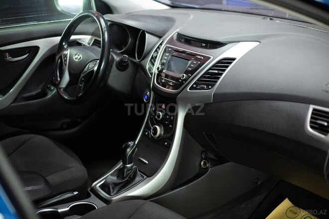 Hyundai Elantra 2015, 128,000 km - 1.8 l - Sumqayıt