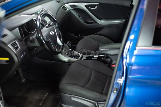 Hyundai Elantra 2015, 128,000 km - 1.8 l - Sumqayıt