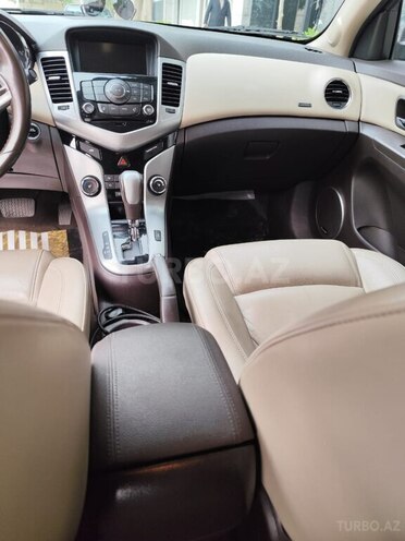 Chevrolet Cruze 2014, 190,000 km - 1.4 л - Bakı