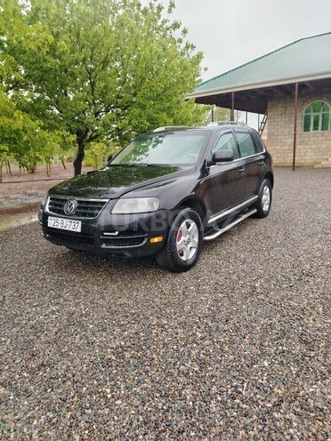 Volkswagen Touareg 2006, 317,007 km - 3.2 l - Yevlax