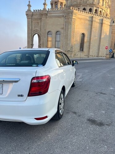 Toyota Corolla Axio 2017, 60,000 km - 1.5 l - Bakı