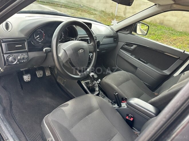 LADA (VAZ) Priora 2018, 180,000 km - 1.6 l - Quba