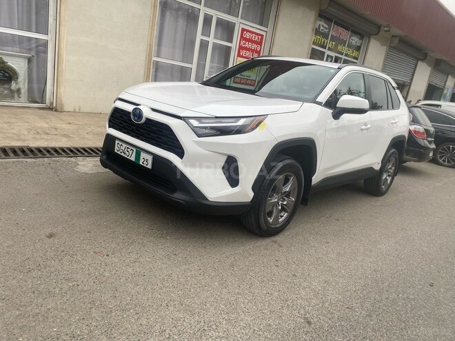 Toyota RAV4 2023, 29,000 km - 2.5 л - Şəmkir